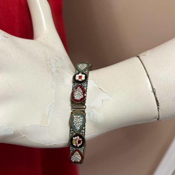 Vintage Enamel Bracelet with Red and Blue Accents Mosiac tile Renaissance 🙋‍♀️ - Picture 1 of 10